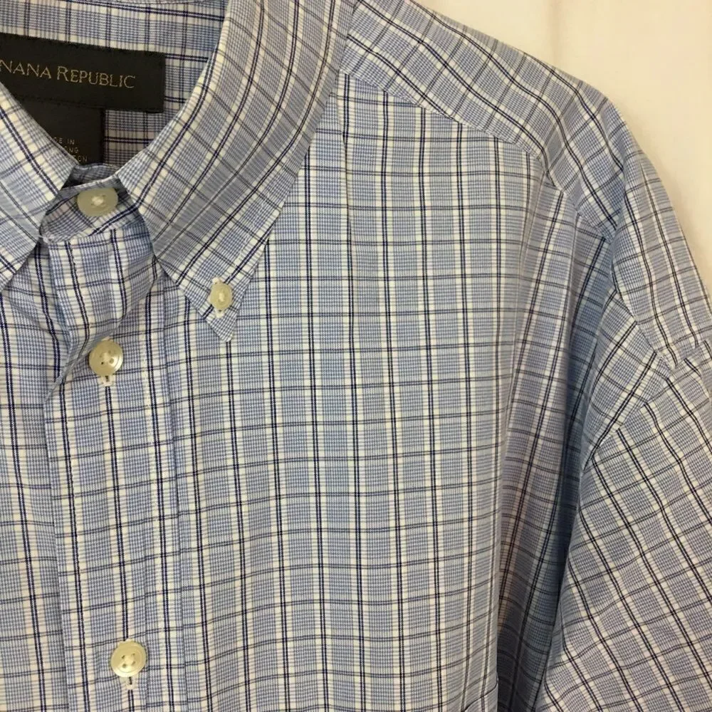 Banana Republic blue/white button down shirt L